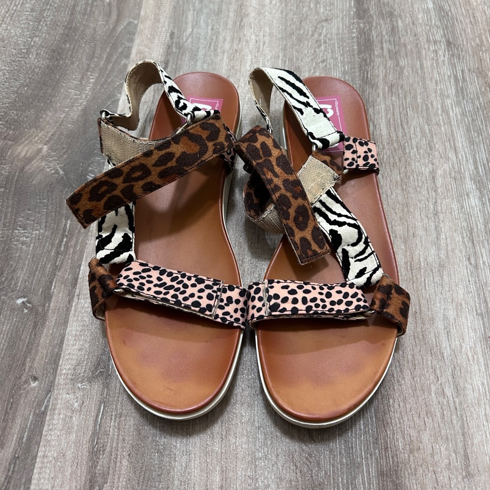 Zebra/Leopard Print Sandals Size 8.5 women’s